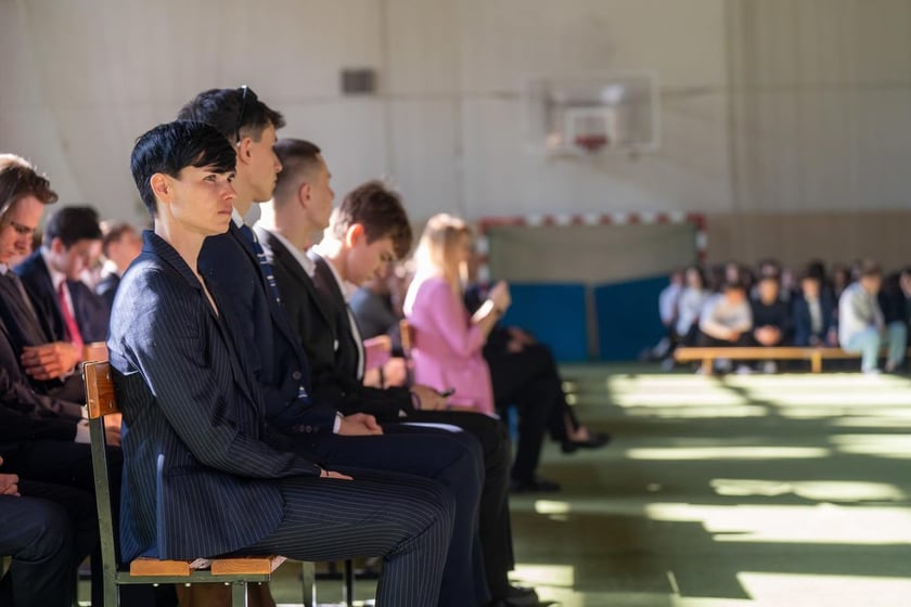 Pięć najlepszych technik&oacute;w w Polsce

Technikum Mechatroniczne nr 1 Warszawa &ndash; 78,193 pkt
Technikum nr 7 im. gen. J&oacute;zefa Kustronia Nowy Sącz &ndash; 76,425 pkt
Technikum Łączności Poznań &ndash; 75,785 pkt
Technikum Ekonomiczne Przemęt &ndash; 75,723 pkt
Technikum Nowoczesnych Technologii im. Jana Pawła II Kleszcz&oacute;w &ndash; 75,432 pkt
