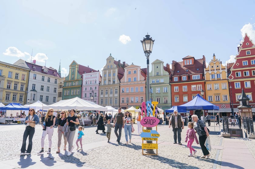 Targ Rzeczy Niepospolitych na pl. Solnym 27 kwietnia 2024