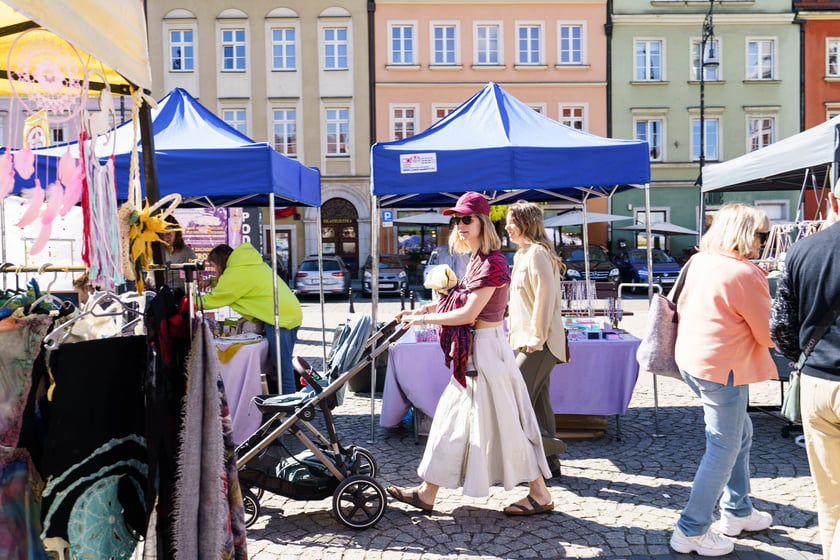 Targ Rzeczy Niepospolitych na pl. Solnym 27 kwietnia 2024