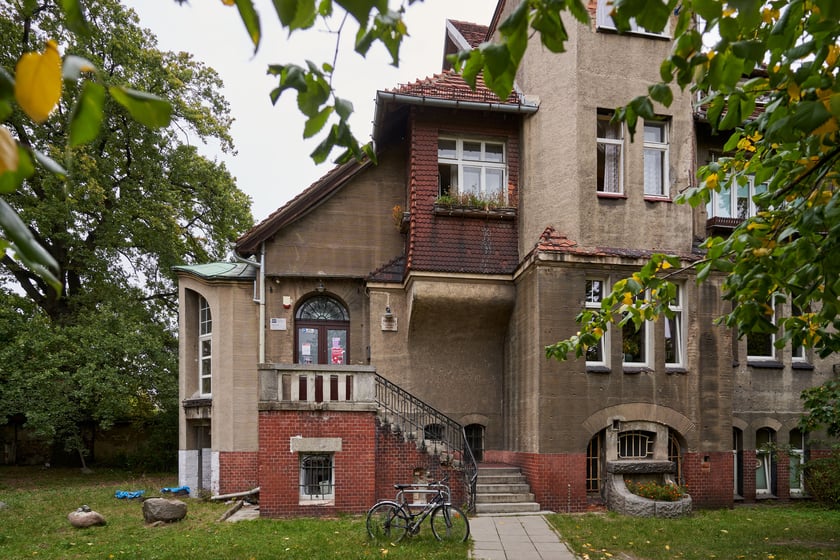 Biblioteka przy ul. Jesiennej