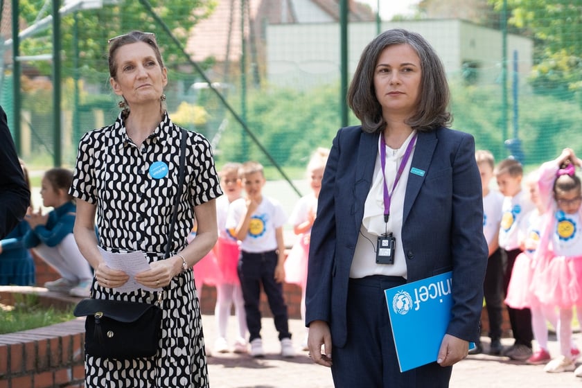 Uroczystość nadania skwerowi na Muchomorze Małym imienia Ludwika Rajchmana, twórcy UNICEF.