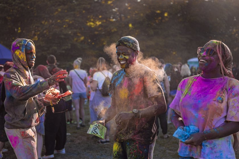 Kolor Fest &ndash; Dzień Kolor&oacute;w Holi (12.05.2024)