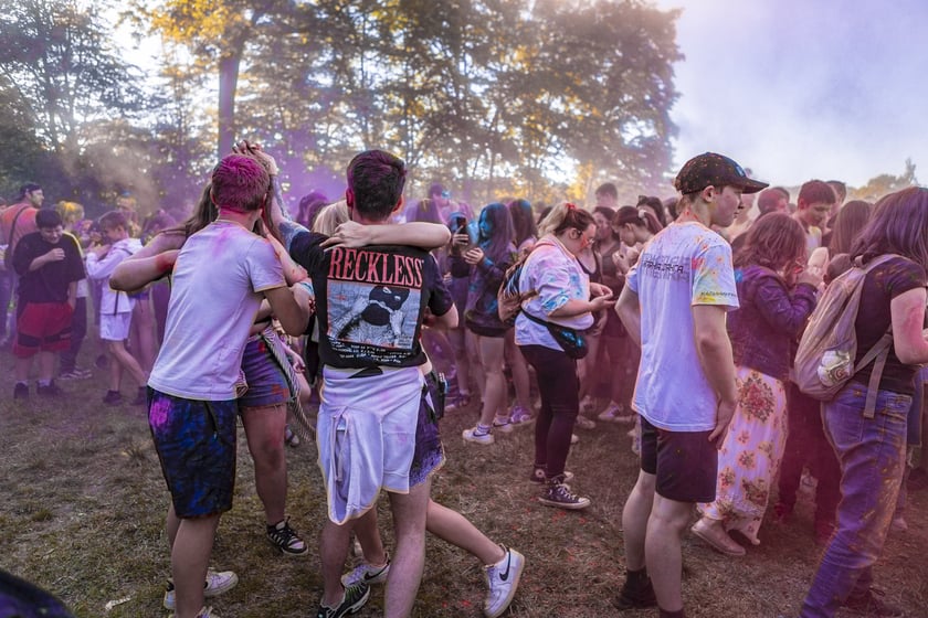 Kolor Fest &ndash; Dzień Kolor&oacute;w Holi (12.05.2024)