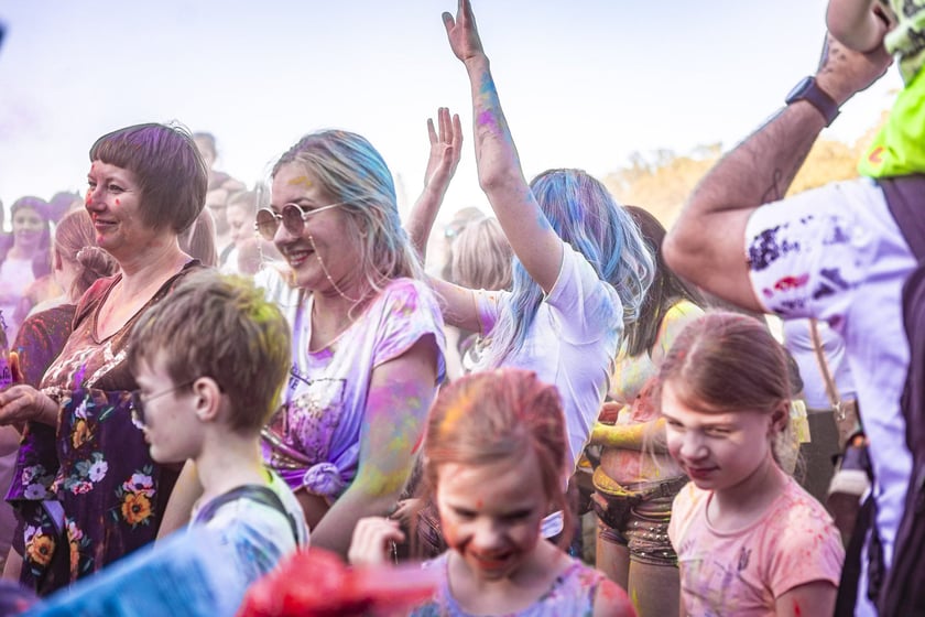 Kolor Fest &ndash; Dzień Kolor&oacute;w Holi (12.05.2024)