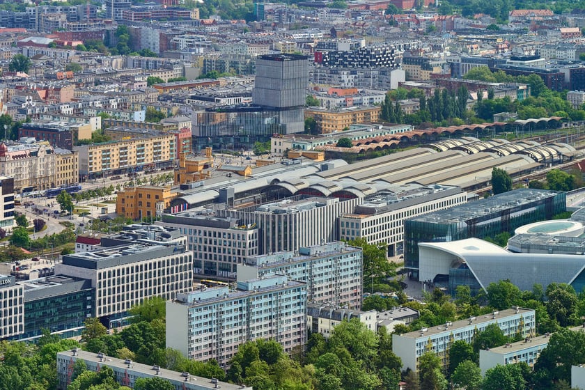 Panorama Wrocławia z tarasu widokowego na Sky Tower