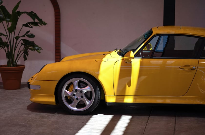 Luftgekühlt, zlot aut marki Porsche