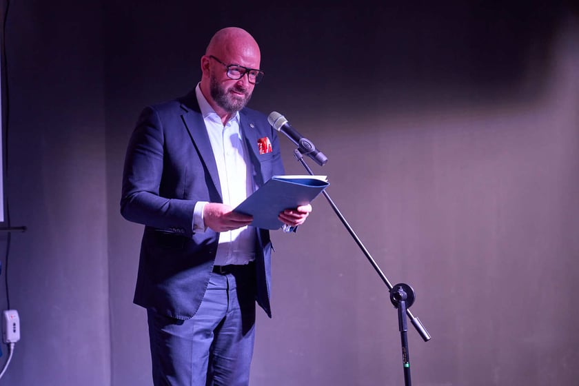 Uroczystość 40-lecia Przedszkola nr 56 &bdquo;Niezapominajka&rdquo; przy ul. Wałbrzyskiej