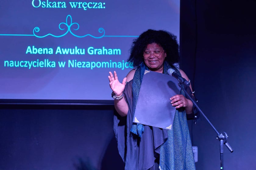 Uroczystość 40-lecia Przedszkola nr 56 &bdquo;Niezapominajka&rdquo; przy ul. Wałbrzyskiej