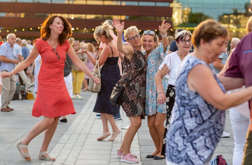 Potańcówka na placu Wolności 2023