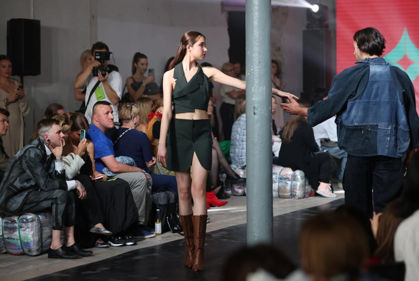 Wrocław Fashion Week 2004 - pokazy z 24 maja