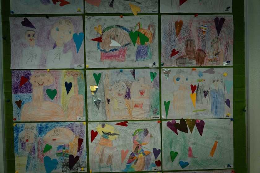 Dzień z „Alicją w Krainie Czarów” w Przedszkolu nr 149 „Tęczowa Polanka” we Wrocławiu