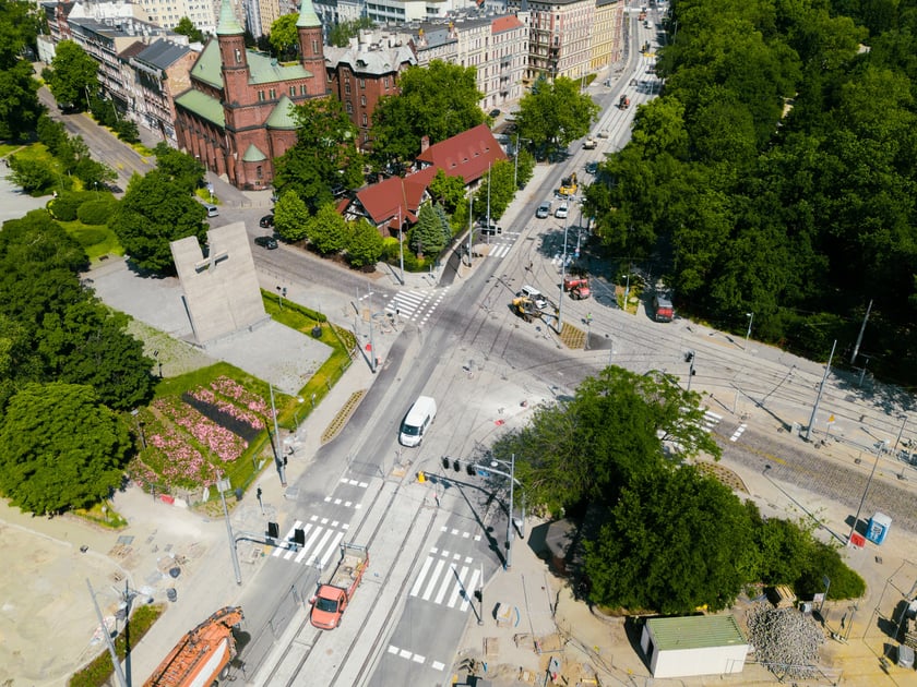 Przebudowa Pomorskiej na kadrach z drona, 28 maja 2024