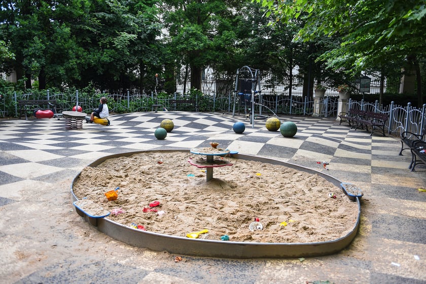 Plac zabaw w Parku Staromiejskim