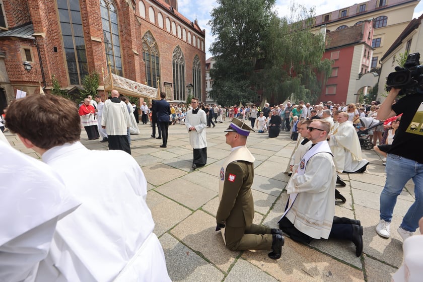 Procesja Bożego Ciała (30.05.2024)