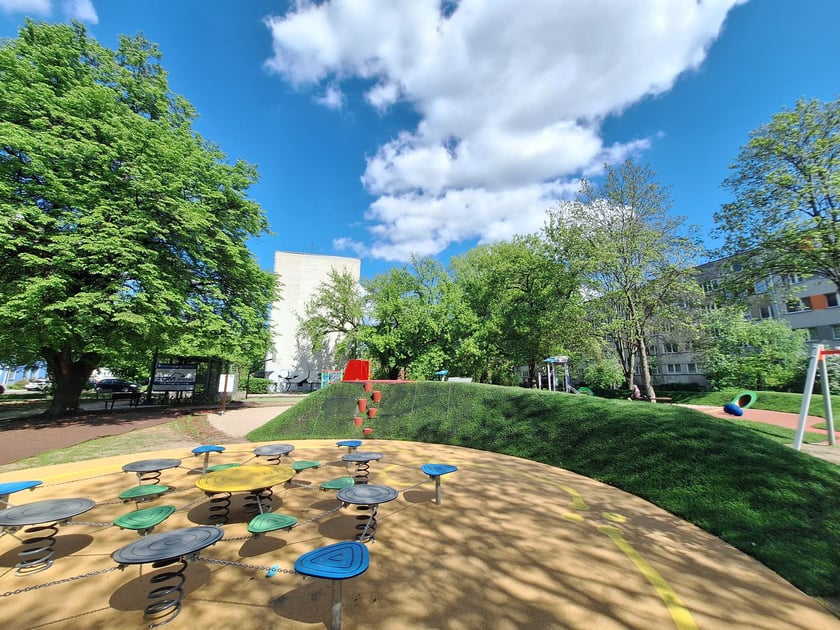 Nowy plac zabaw przy ul. Zielonogórskiej