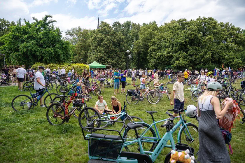 Wrocławskie Święto Rowerzysty w parku Tołpy