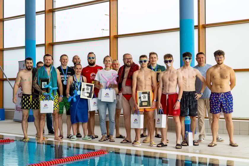 II Mistrzostwa w Pływaniu Pieskiem w Aquapark Wrocław