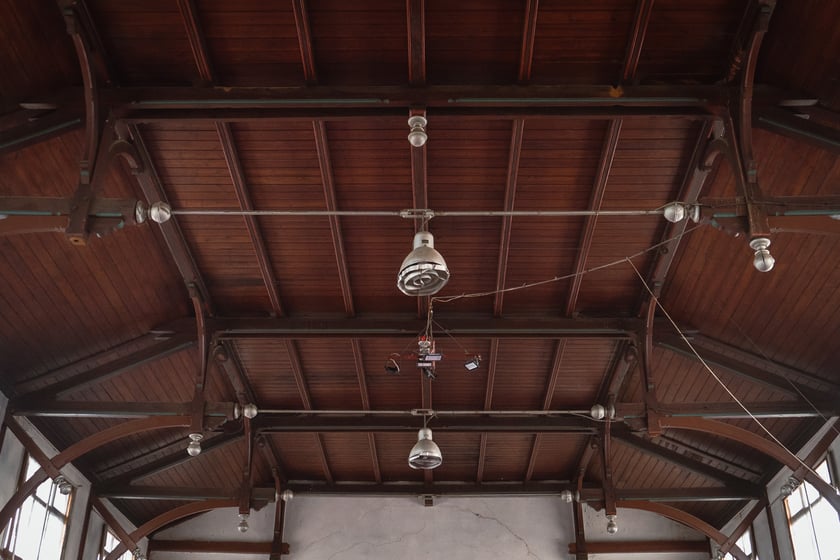 Sportowy klub zapaśniczy Lotnik znajdujący się w hali na Psim Polu przy ul. Bierutowskiej, która została właśnie zabytkiem