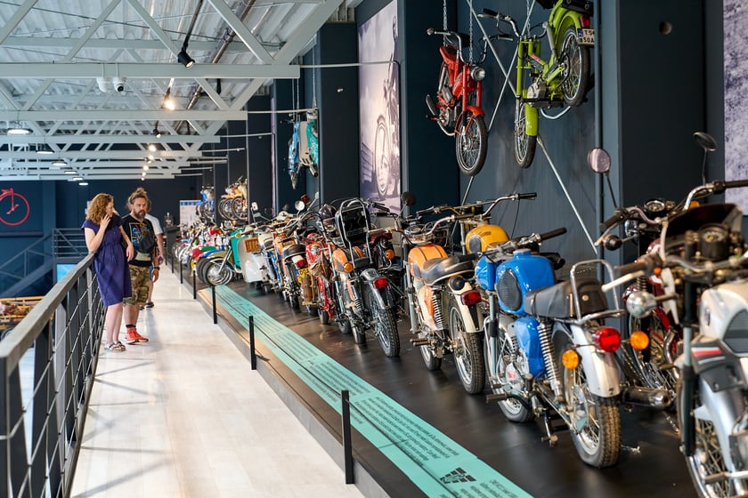 Wena - Muzeum Motoryzacji w Oławie