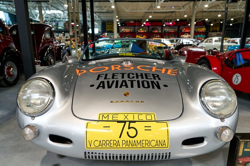 Wena - Muzeum Motoryzacji w Oławie