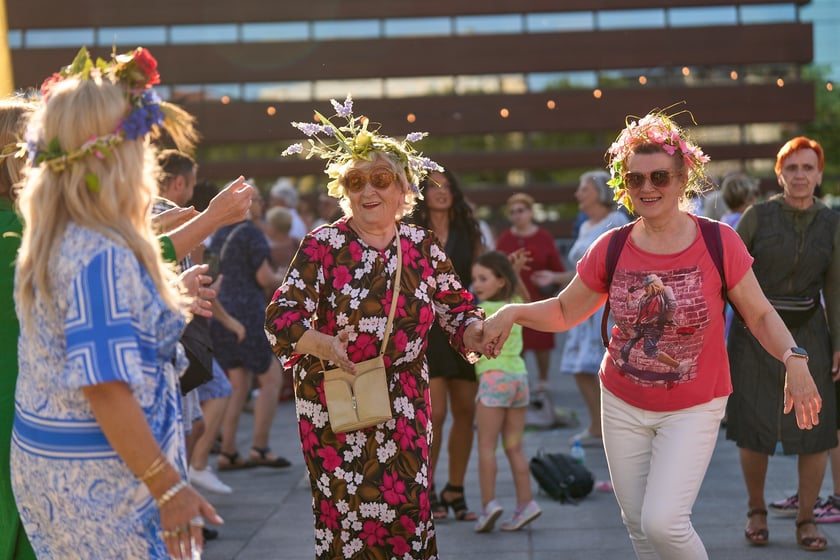 Wrocławska Potańcówka na placu Wolności - czerwiec 2024. „Domówka pod gwiazdami”