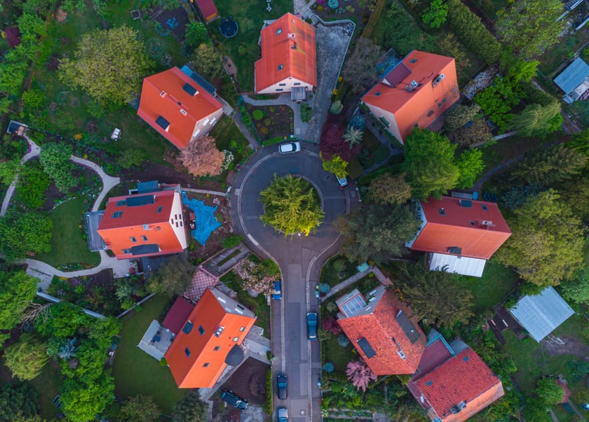 Zdjęcia Wrocławia z drona. Sępolno - ogonek orła