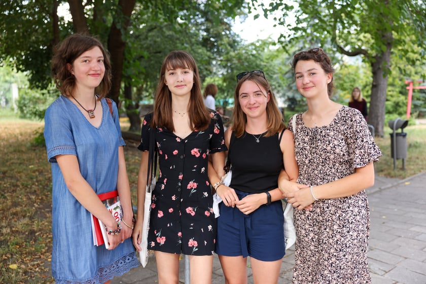 Absolwentki III LO we Wrocławiu