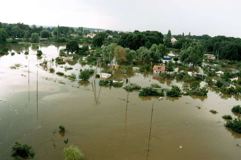Pow&oacute;dź Tysiąclecia we Wrocławiu, 1997 rok