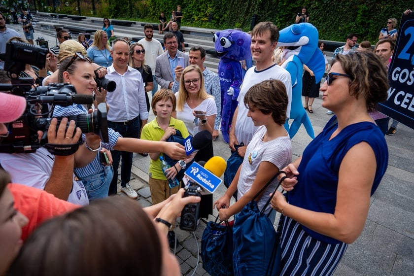 Hydropolis &ndash; jedyne w Europie centrum wiedzy o wodzie &ndash; odwiedził dziś (16 lipca) 2,5-milionowy gość! A właściwie czworo gości.