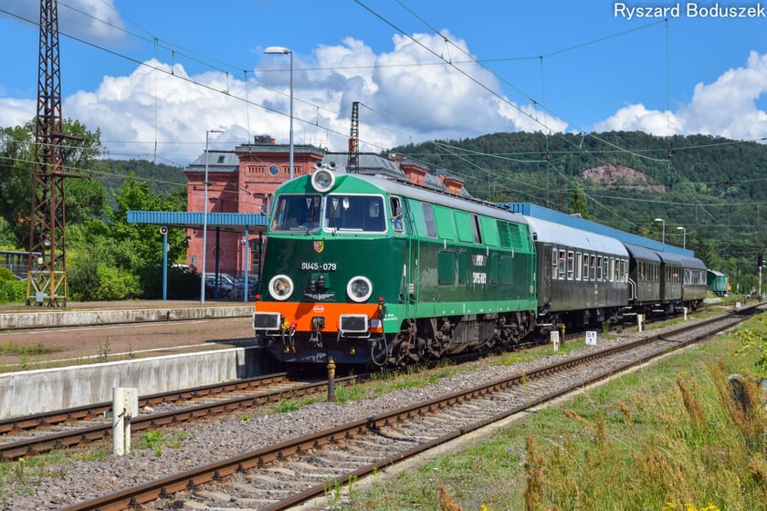 Pociąg retro będzie jeździł w niedzielę pod Dolnym Śląsku