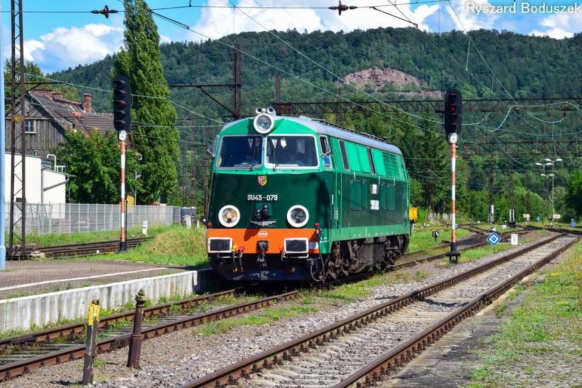 Pociąg retro będzie jeździł w niedzielę pod Dolnym Śląsku