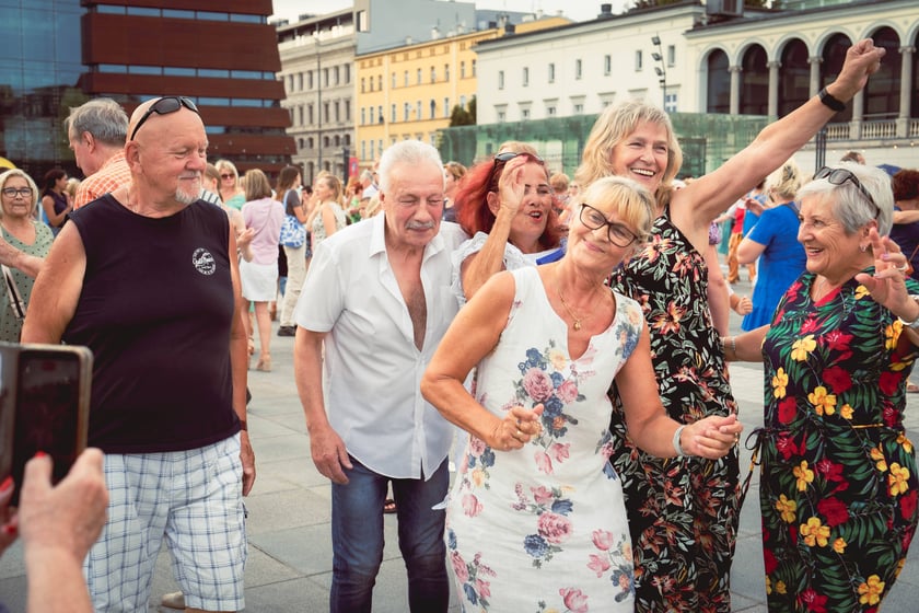 Potańcówka na pl. Wolności we Wrocławiu 20.07.2024