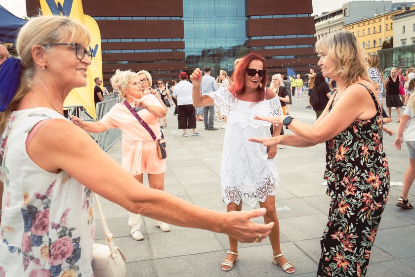 Potańcówka na pl. Wolności we Wrocławiu 20.07.2024