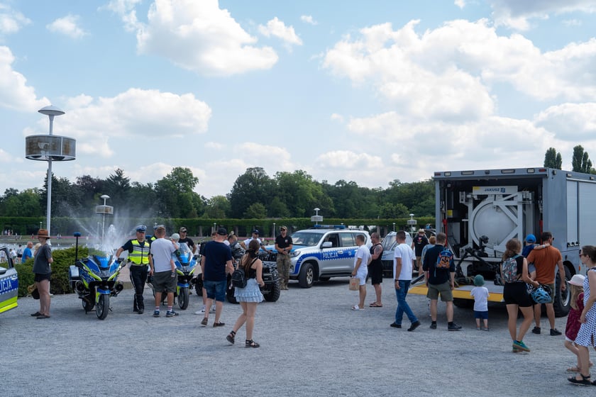 Piknik policyjny na Pergoli