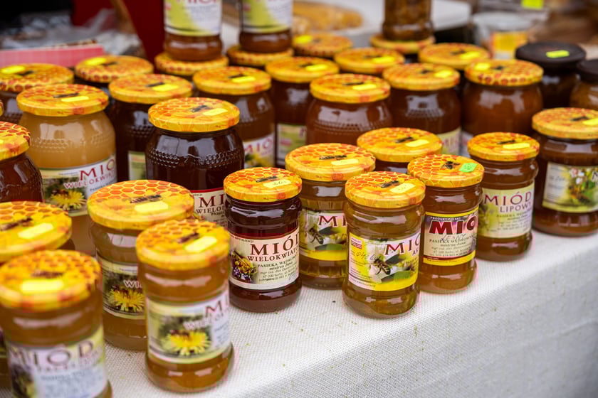 Pchli targ "Na Młynie" pełen jest skarbów. Można je zdobyć - lub tylko pooglądać - w niedziele między godz. 6 a 15