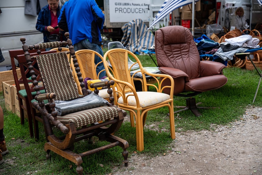 Pchli targ "Na Młynie" pełen jest skarbów. Można je zdobyć - lub tylko pooglądać - w niedziele między godz. 6 a 15