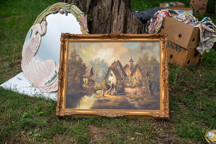 Pchli targ "Na Młynie" pełen jest skarbów. Można je zdobyć - lub tylko pooglądać - w niedziele między godz. 6 a 15