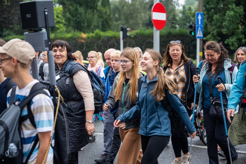 Początek pieszej pielgrzymki na Jasną Górę we Wrocławiu, 2 sierpnia 2024