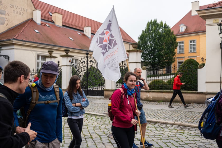 Początek pieszej pielgrzymki na Jasną Górę we Wrocławiu, 2 sierpnia 2024