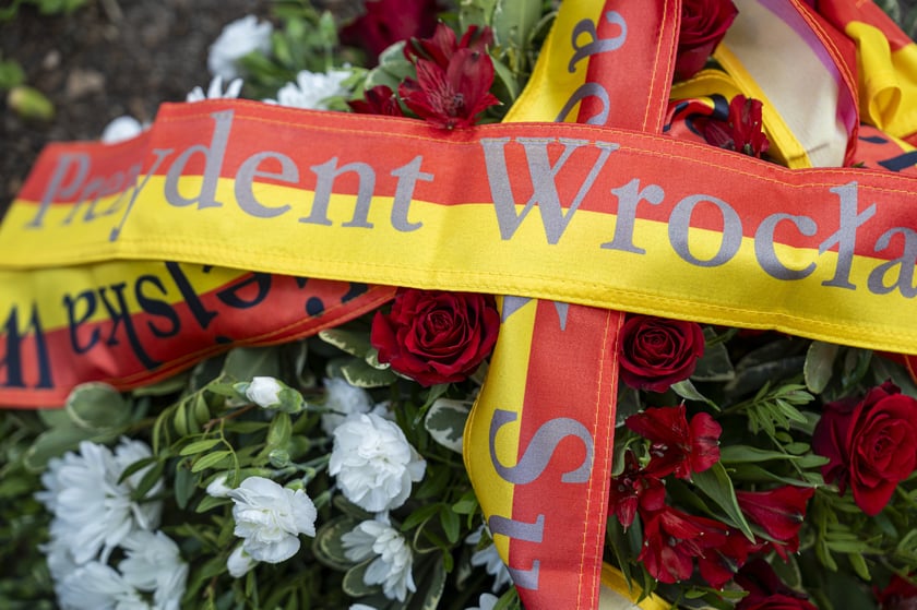 Obchody Sierpnia '80 na cmentarzu Grabiszyńskim