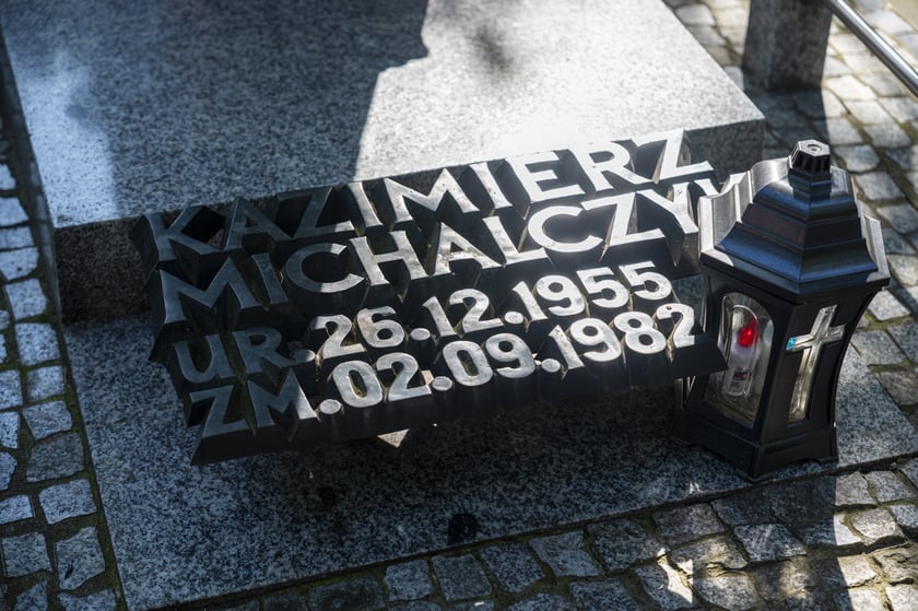 Obchody Sierpnia '80 na cmentarzu Grabiszyńskim