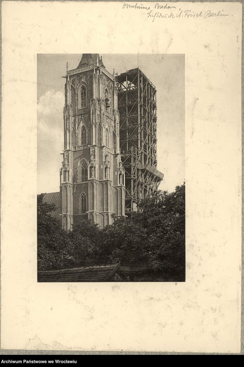 Remont katedry w 1910 roku