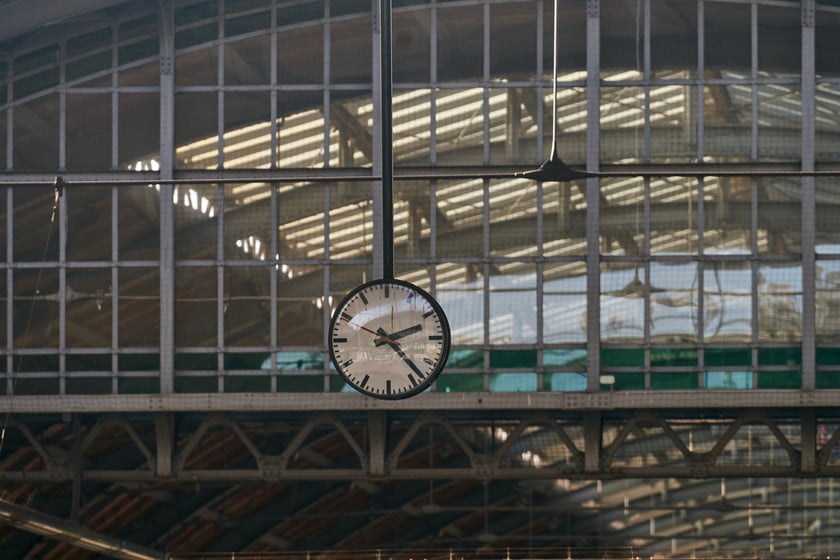 Stacja kolejowa z dworcem Wrocław Główny, marzec 2023