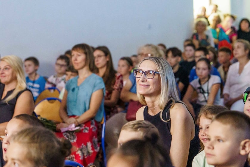 „Pan Kleks - wizytacja z Ministerstwa w ZSP8” – wydarzenie filmowo-teatralne w Zespole Szkolno-Przedszkolnym nr 8 we Wrocławiu