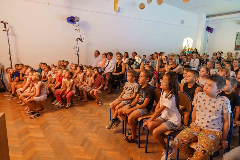„Pan Kleks - wizytacja z Ministerstwa w ZSP8” – wydarzenie filmowo-teatralne w Zespole Szkolno-Przedszkolnym nr 8 we Wrocławiu