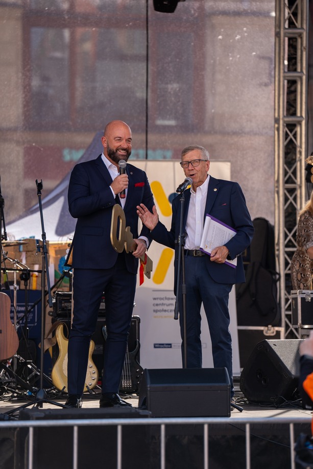 Marsz Kapeluszy i inauguracja Dni Seniora 2024