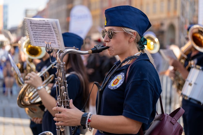 Marsz Kapeluszy i inauguracja Dni Seniora 2024