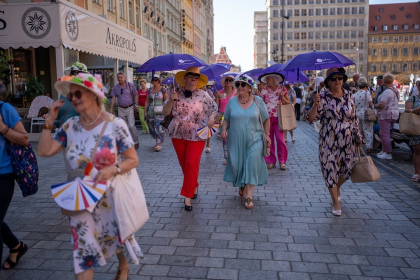 Marsz Kapeluszy i inauguracja Dni Seniora 2024