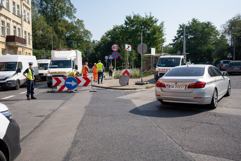 Stawianie umocnień na Stabłowicach (Leśnica), 18 września 2024 roku