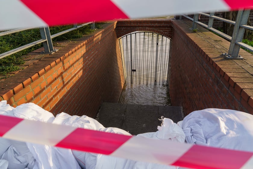 Mieszkańcy jednoczą się przy budowie wałów w okolicach Ostrowa Tumskiego